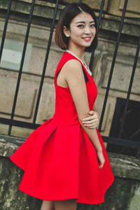 陈赫女儿满月晒照